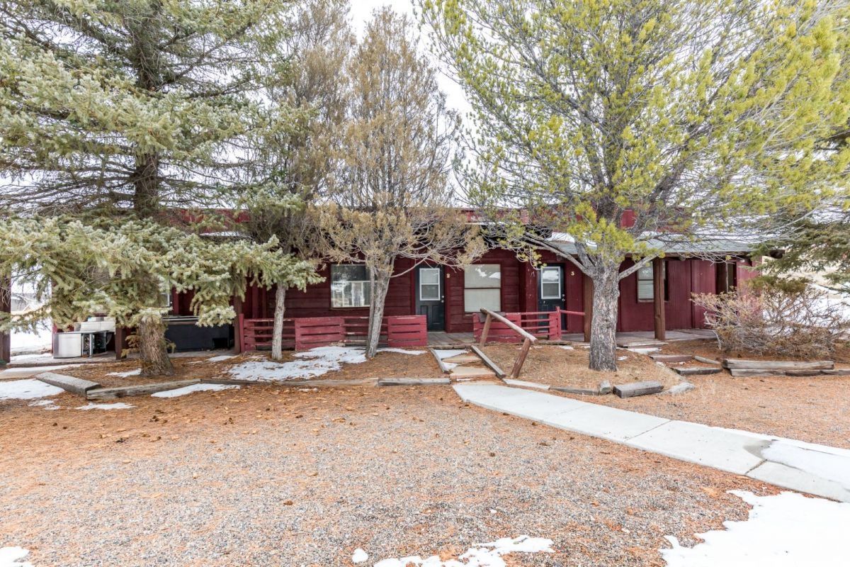 441 Spring Creek Pkwy, Spring Creek, NV 89815